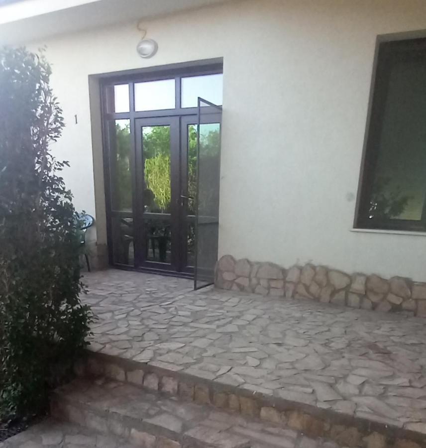 Villa Ketli Apartment Bliznatsi Luaran gambar