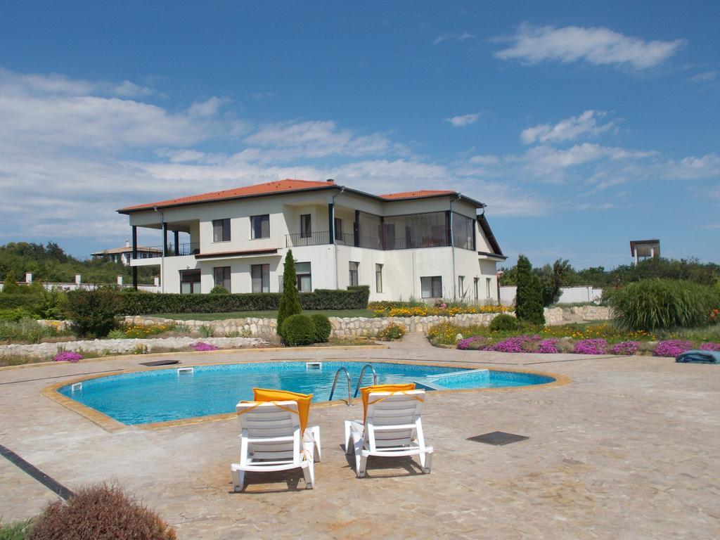 Villa Ketli Apartment Bliznatsi Luaran gambar