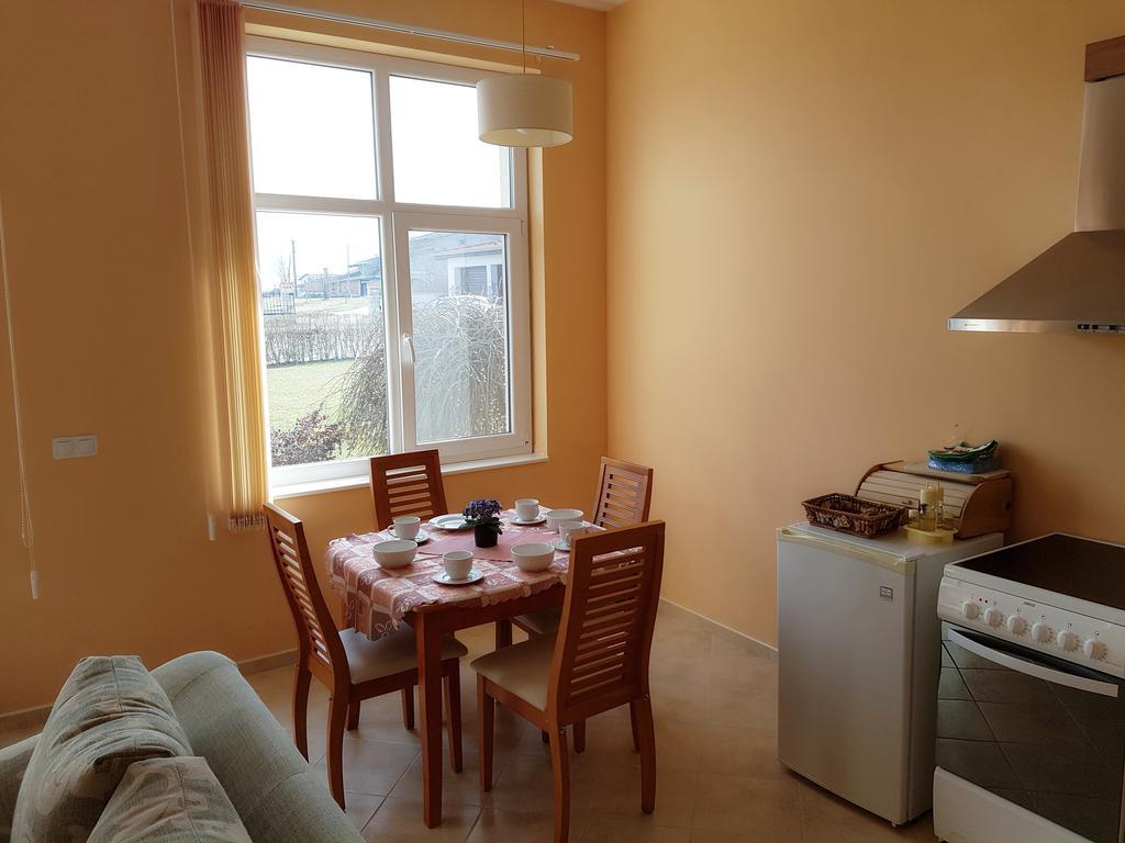 Villa Ketli Apartment Bliznatsi Luaran gambar