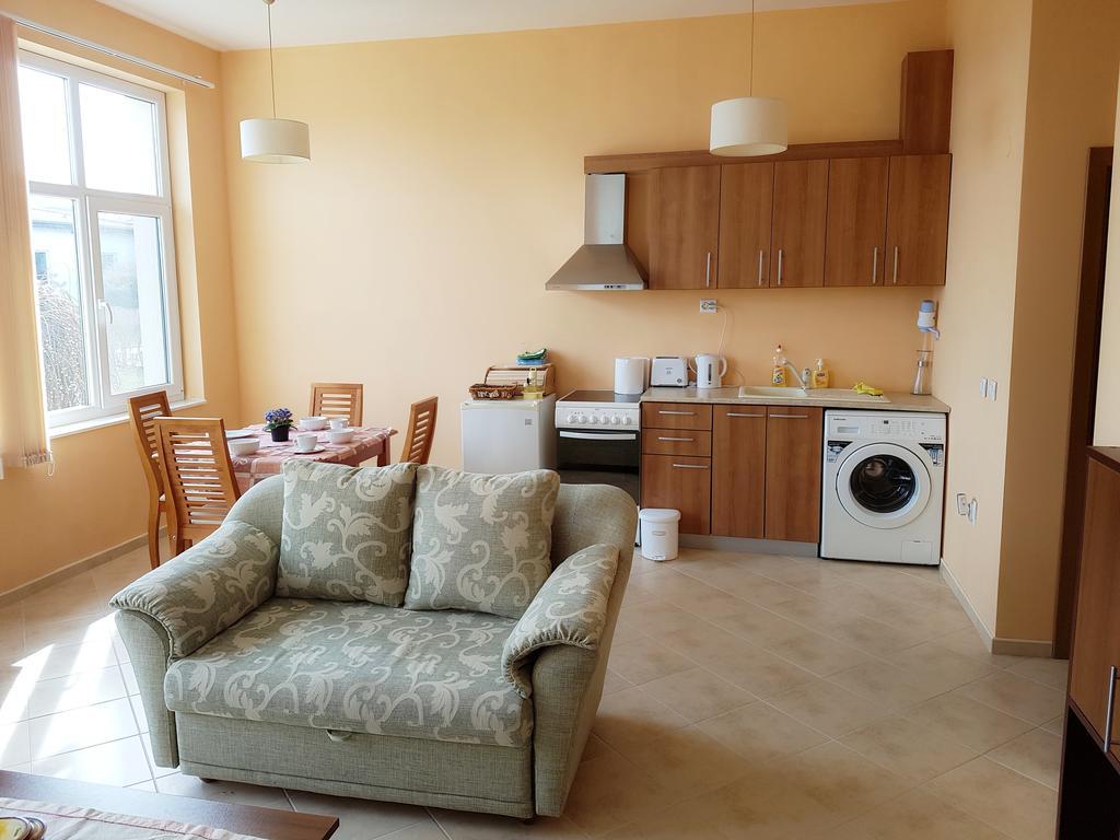 Villa Ketli Apartment Bliznatsi Luaran gambar