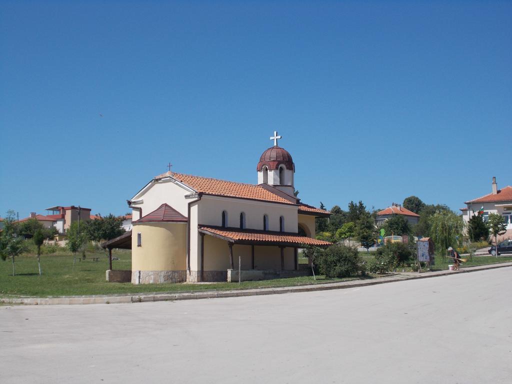 Villa Ketli Apartment Bliznatsi Luaran gambar