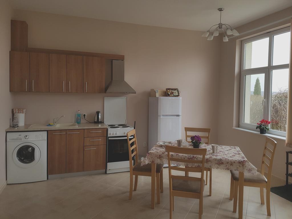 Villa Ketli Apartment Bliznatsi Luaran gambar