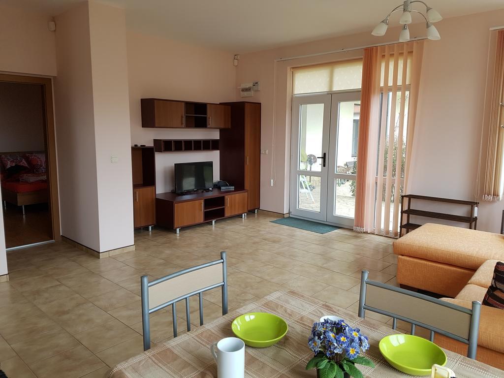 Villa Ketli Apartment Bliznatsi Luaran gambar